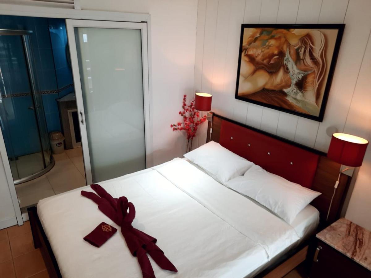 Swiss Food Restaurant And Room For Rent Pattaya Exterior photo
